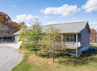 549 Valley Ridge Rd, Jamestown, TN 38556