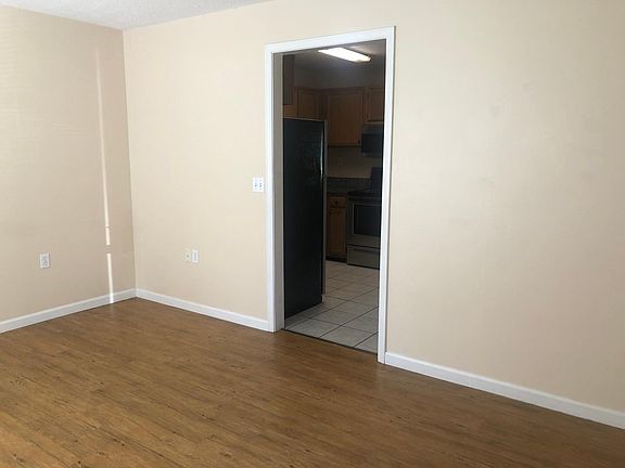 3rd image of 203 N Broach St #A