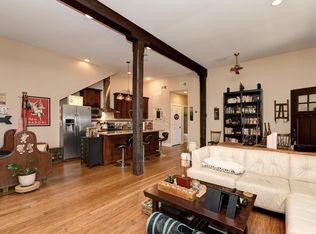 909 Gustavus Ln APT A, Columbus, OH 43205