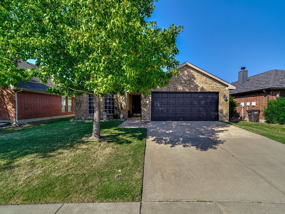 1st image of 3901 Cedar Falls Dr