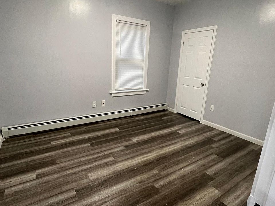 1st image of 36 Madison St Floor 2