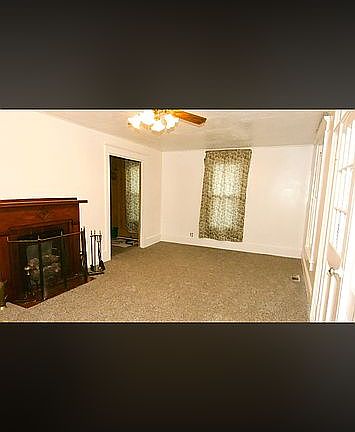 2nd image of 410 Elm St