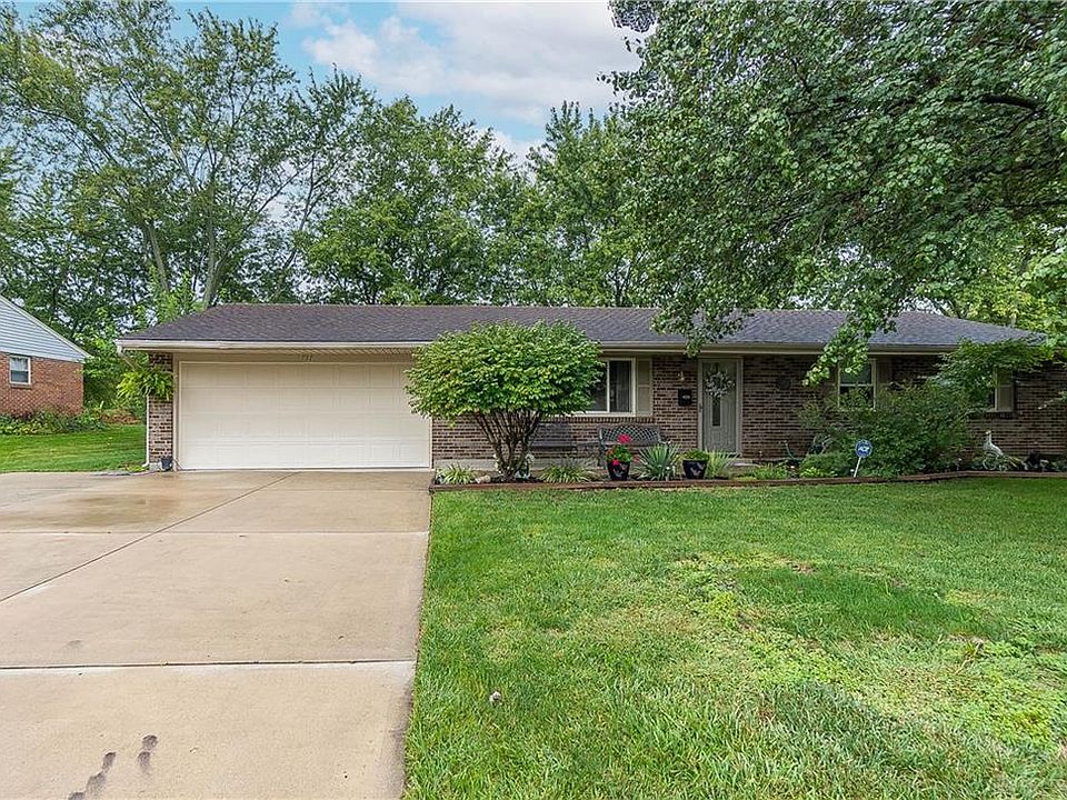 1st image of 757 Cransberry Dr