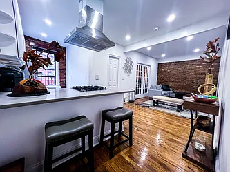 Rented by Voro New York