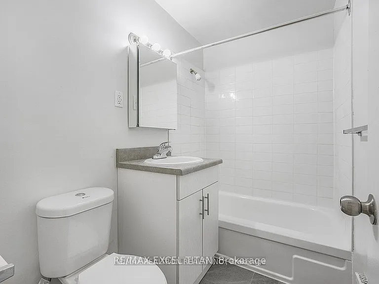 165 Cosburn Ave #301 — Photo 9