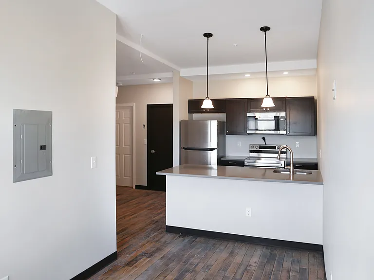 43 Railroad St #204 — Photo 3