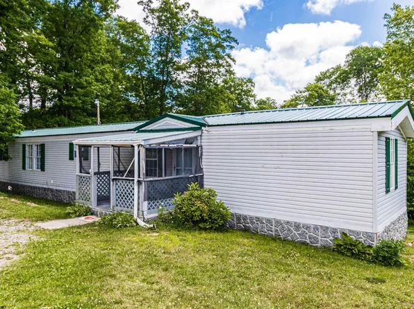 3998 Cuzzart Rd, Bruceton Mills, WV 26525