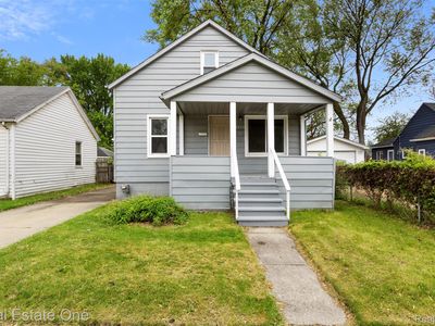 8492 Meadow Ave, Warren, MI, 48089