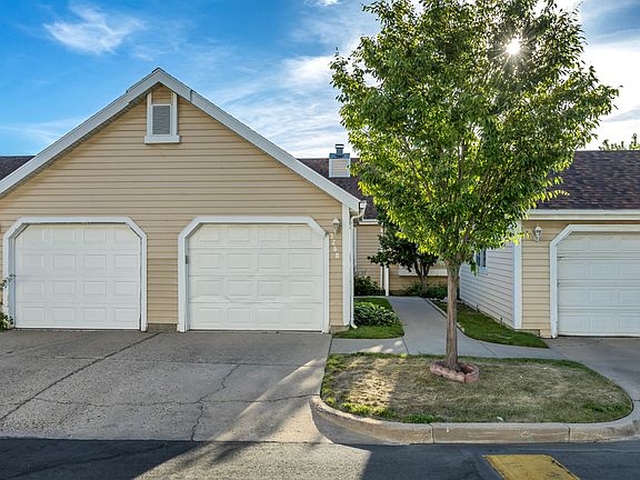 3rd image of 3268 Plum Tree Ln