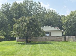 6980 Stearns Rd, Olmsted Township, OH 44138