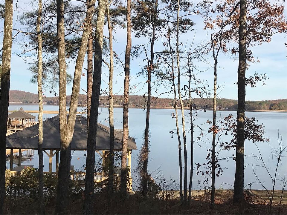 2nd image of 868 Fishers Way