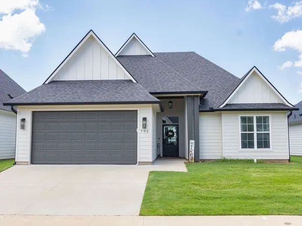 702 Perfect Pl, Bossier City, LA 71111