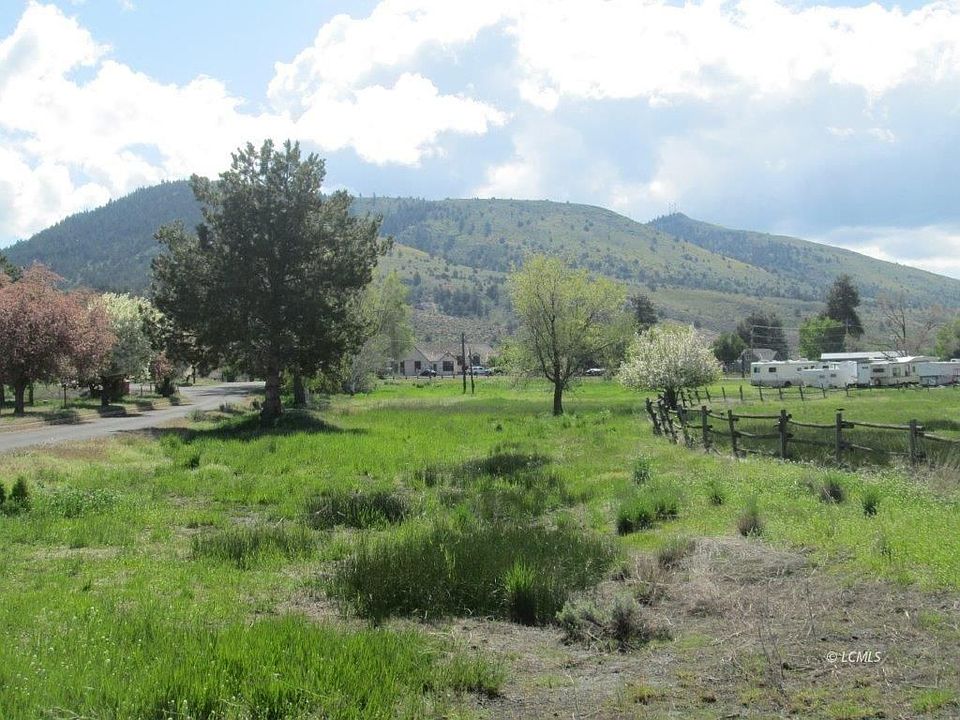 2nd image of Highway 395