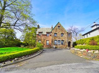 42 Sea Gate Rd, Staten Island, NY 10305