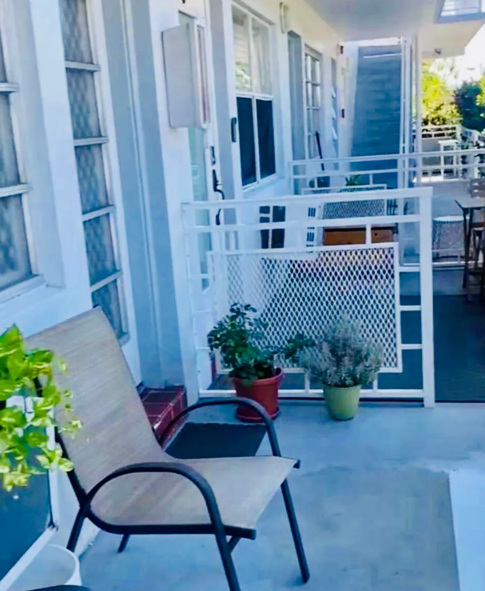 Studio, 588 sqft, $1,700 — Photo 4