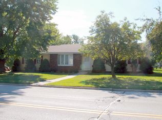 1020 N Taylor St, Green Bay, WI 54303