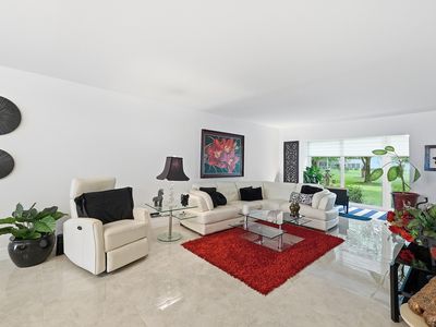 2403 Antigua Circle #M1, Coconut Creek, FL, 33066