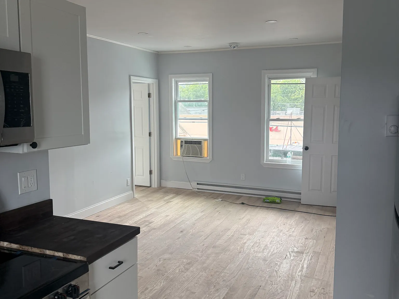 2 bed, 750 sqft, $1,650 — Photo 4