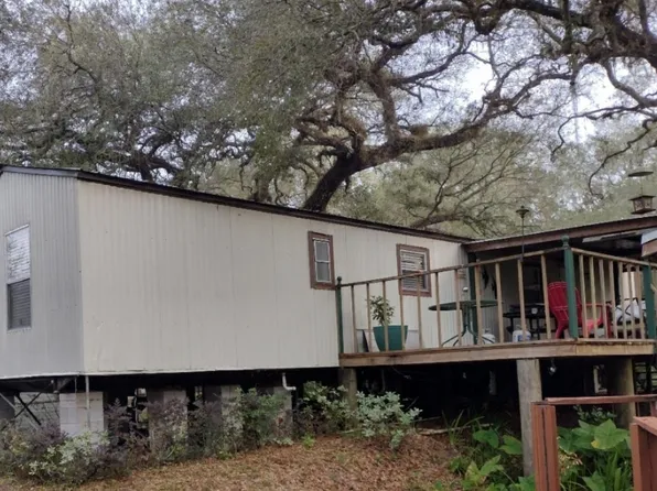 7024 E Channel Dr, Hernando, FL 34442