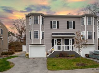 27 Bittersweet Blvd, Worcester, MA 01607