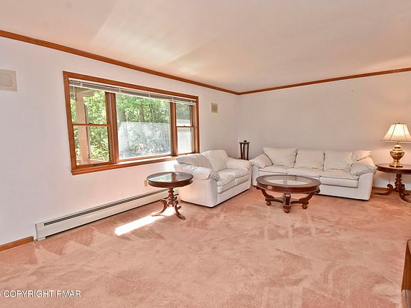 4th image of 1220 Kroucher Rd