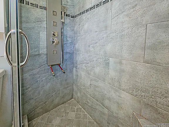 5th image of 4515 Briardale St