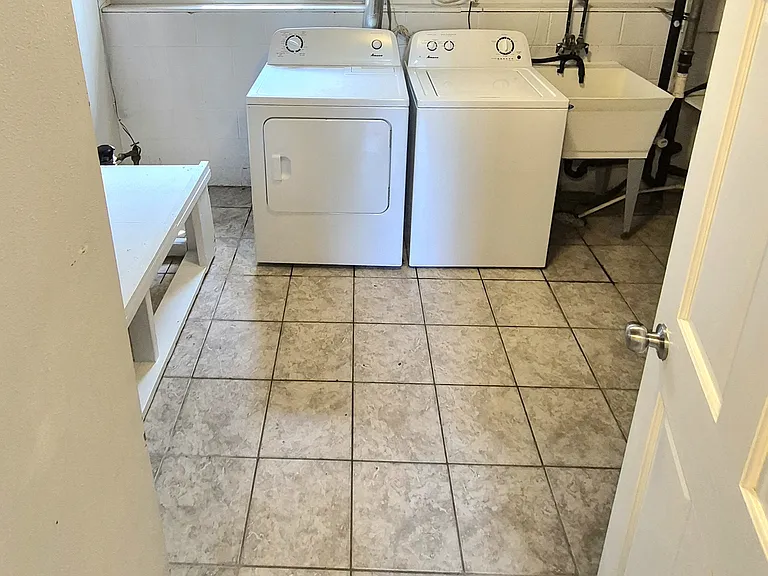 444 29th Ave N #2 — Photo 9