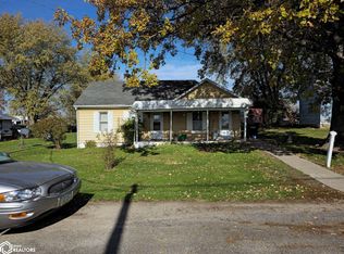 104 W Market St, Mount Pleasant, IA 52641