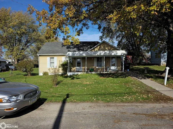 104 W Market St, Mount Pleasant, IA 52641