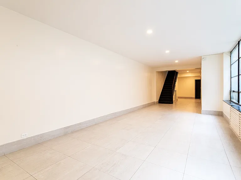 246 E 46th St #5H — Photo 14