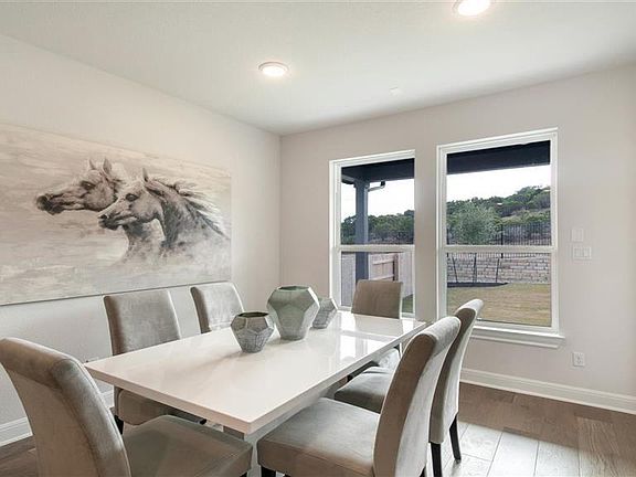 5th image of 438 Jackson River Loop