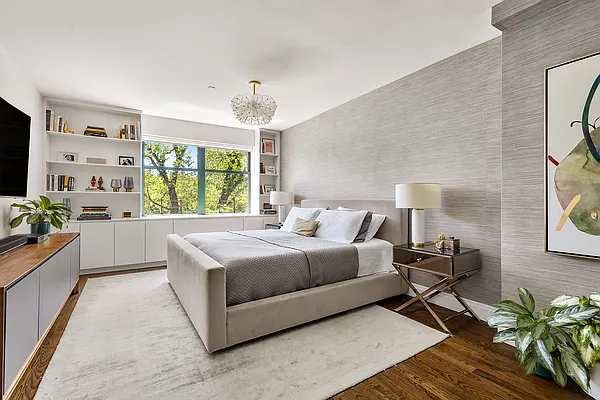 Sold by Compass | media 5