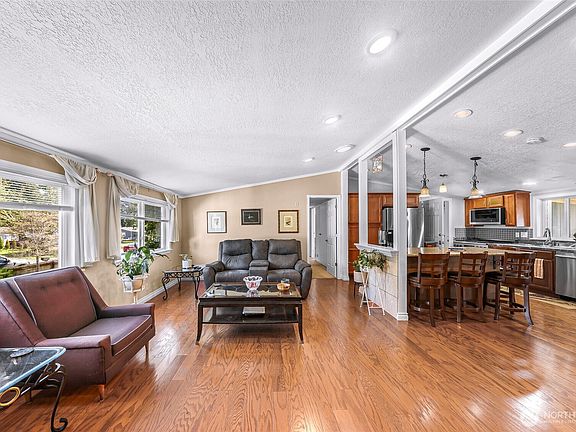 5th image of 8633 Harbor Drive