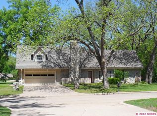 2376 London Ln, Bartlesville, OK 74006