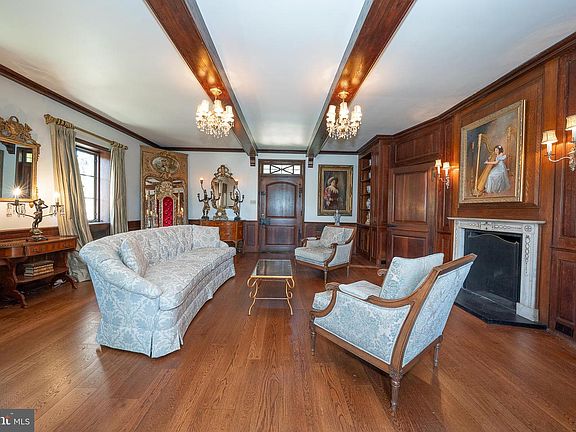 4th image of 1187 Rydal Rd