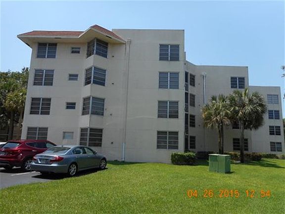 2nd image of 9531 Seagrape Dr APT 407