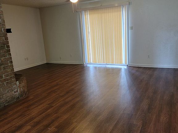 3rd image of 6411 Frondosa Dr #6411