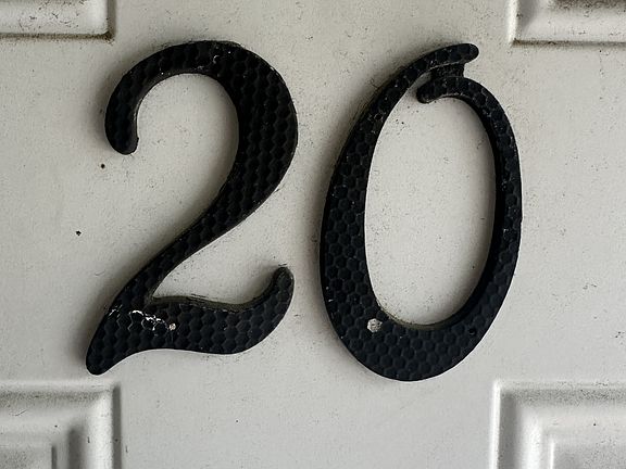 2nd image of 2220 Ticknor Dr #11254569