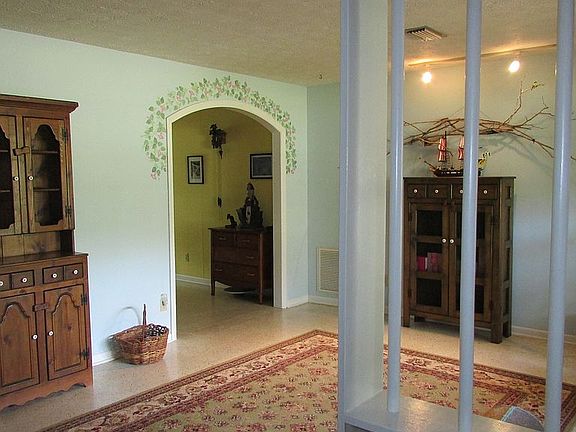 Front Entry Room