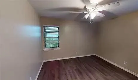 1213 Hampshire Ln #A — Photo 16