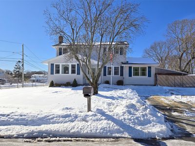 12 Galaxie Lane, Selden, NY, 11784