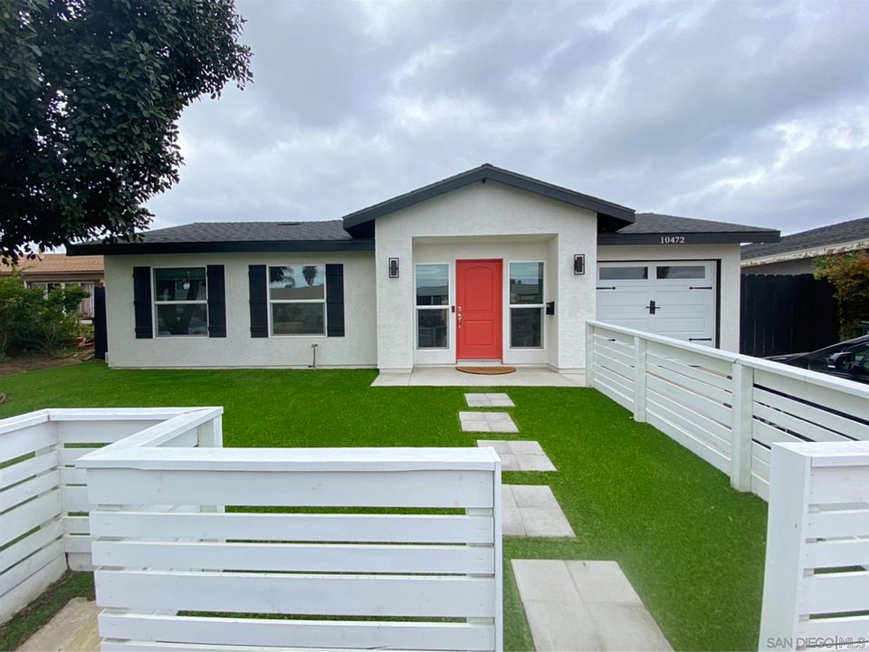 1st image of 10472 Greenford Dr