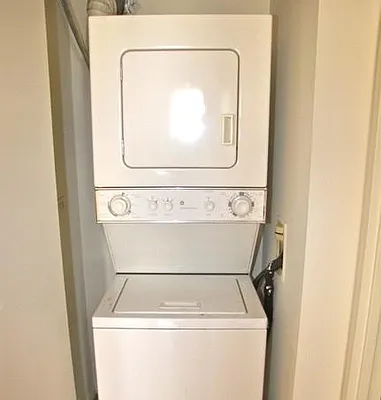 Rented by Mirador Real Estate | media 17