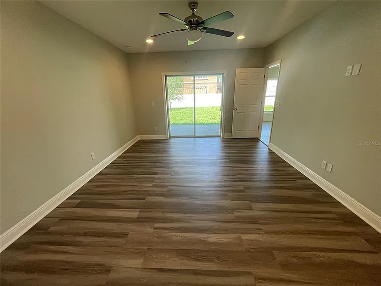 232 Clayton St — Photo 15