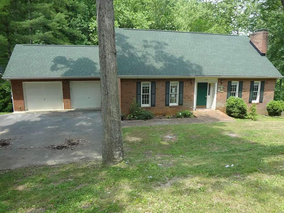1st image of 2104 Westwind Dr