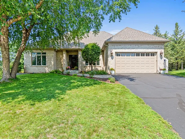 23 Ashbury Ct, Hudson, WI 54016