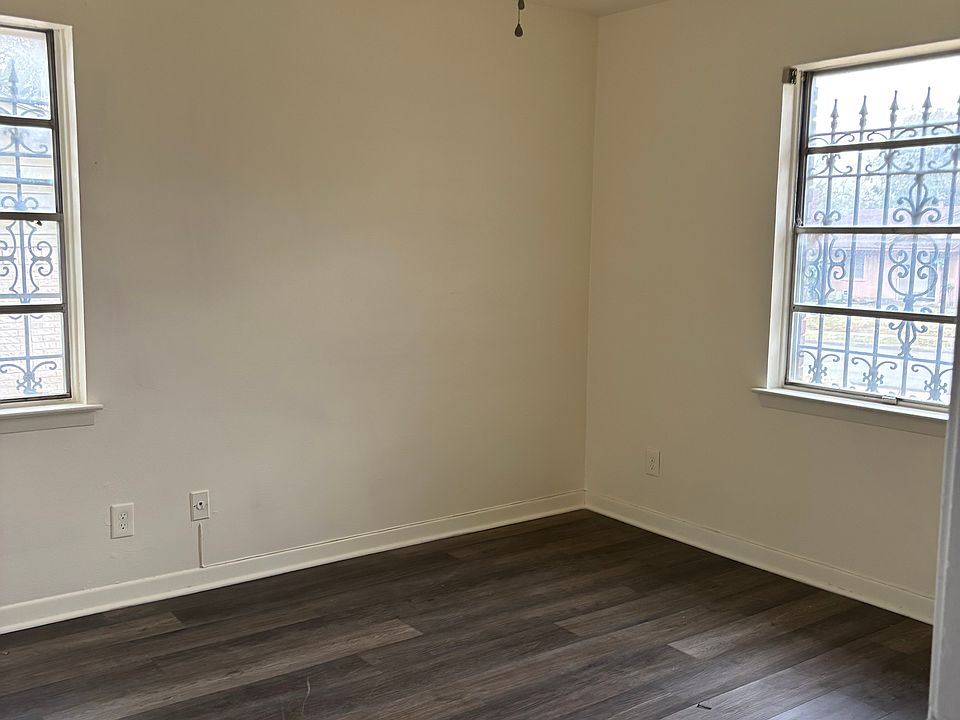 2nd image of 815 Havenwood Dr #1