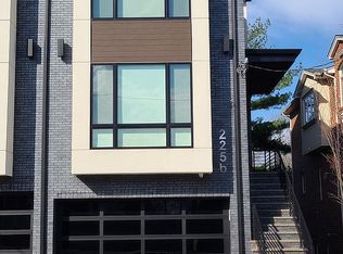 225 Slocum Way, Fort Lee, NJ 07024