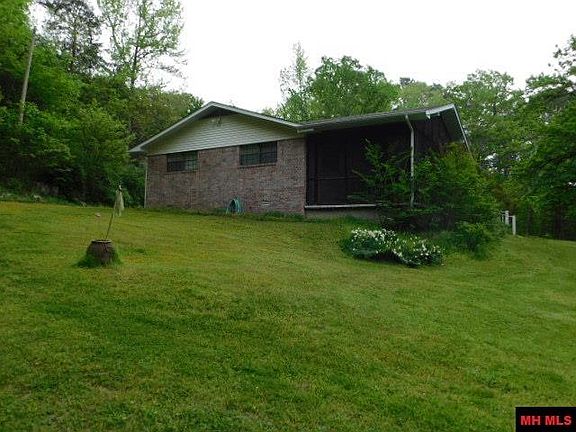 4th image of 525 Driftwood Dr
