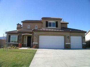 6658 N Ashlynn Way, San Bernardino, CA 92407